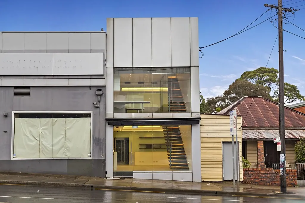Petersham 3房  Multi-Purpose Commercial Space with Resi