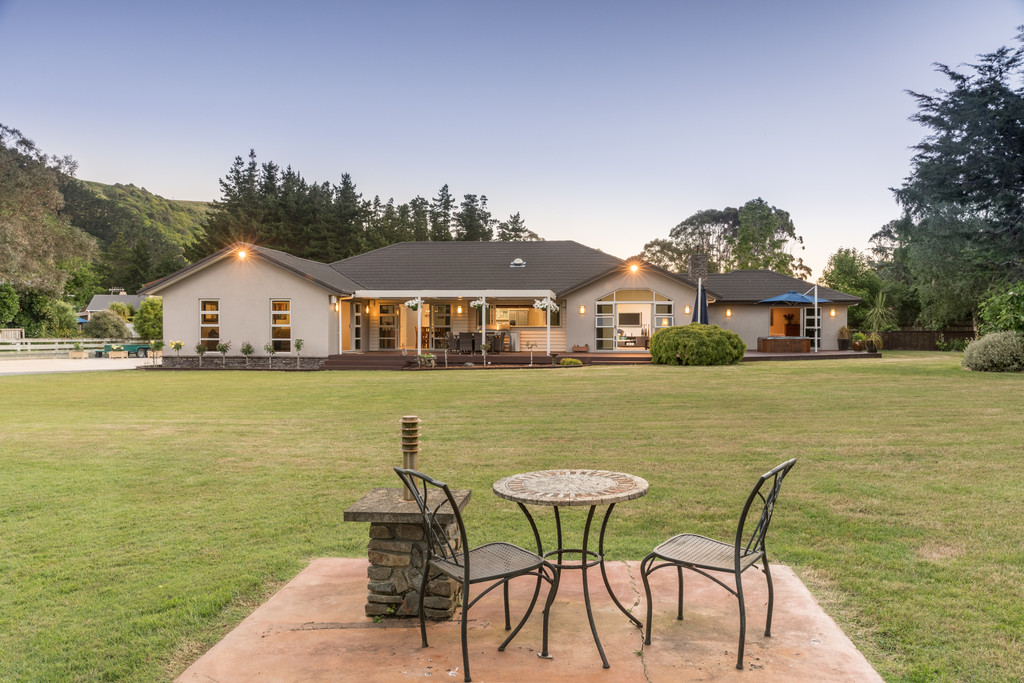 158 Raumati Road, Raumati Beach, Kapiti Coast, 6房, 2浴