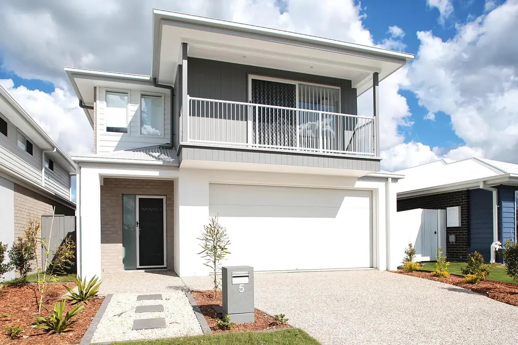 Spacious well appointed family home in Harmony
