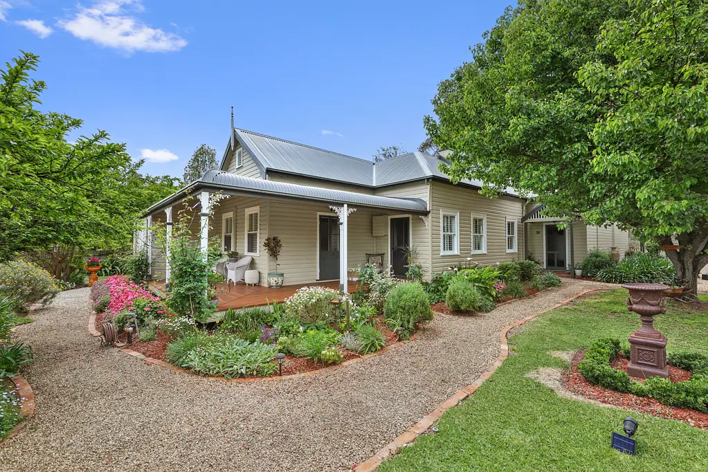 24 Oxford Road, Scone, NSW 2337