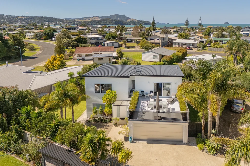 Whitianga 3ਬੈੱਡਰੂਮ Big, Bold and Bright