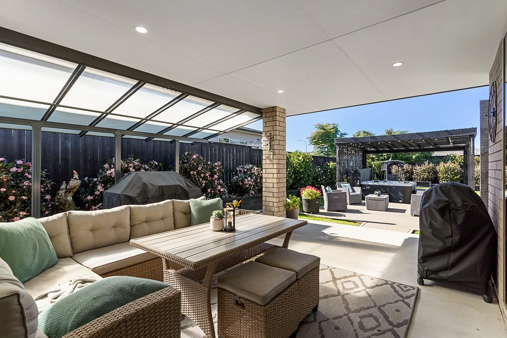 6 Artists Avenue, Beachlands, Manukau City, Auckland