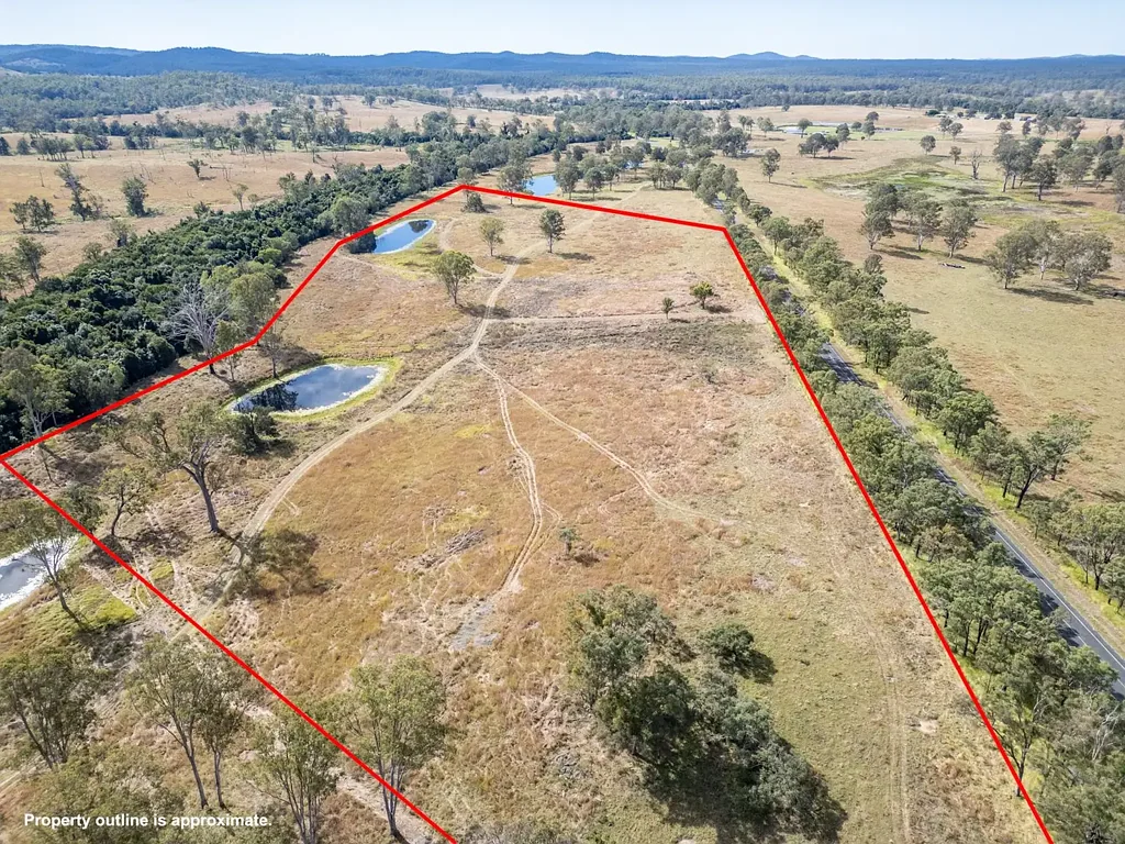 Teebar ACREAGE WITH 2 LAGOONS