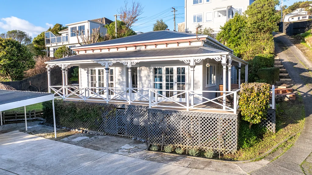 8 Sheridan Terrace, Johnsonville, Wellington