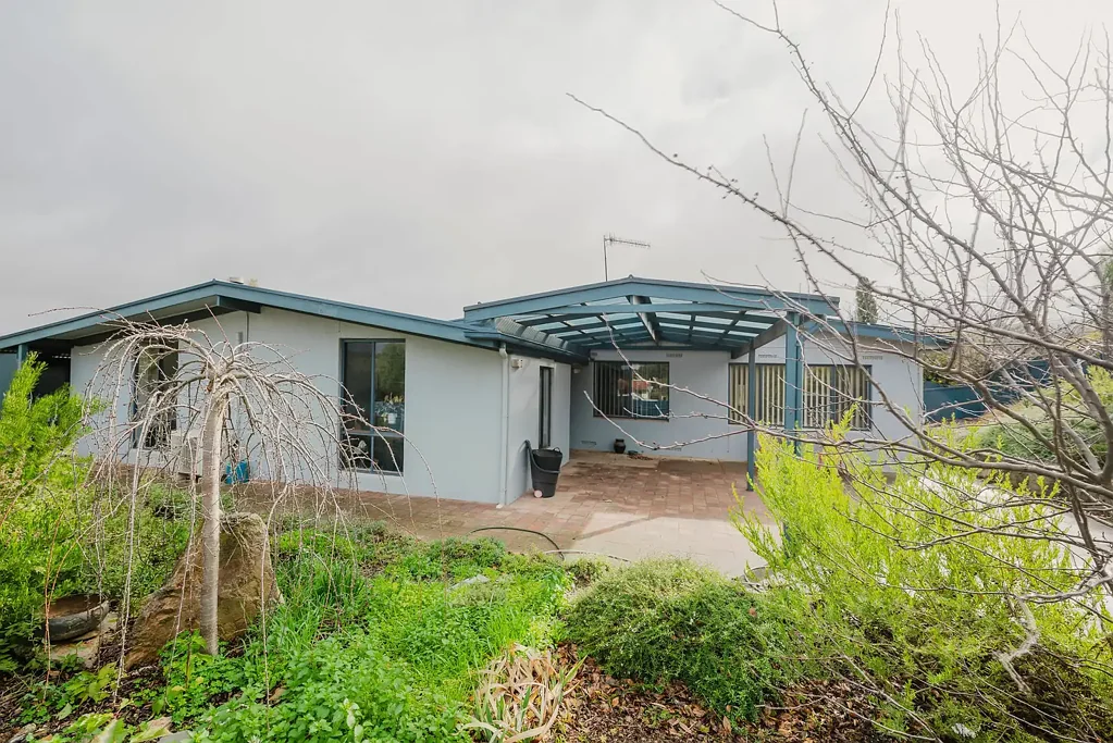 Burra 4 Bedroom FAMILY HOME WITH MODERN FEATURES