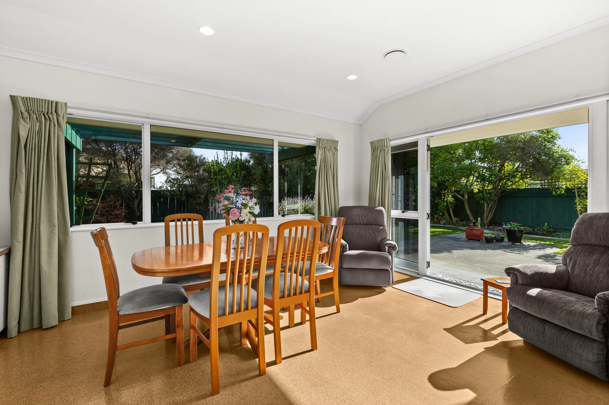 9 Gresham Place, Taradale, Napier, 4 Bedrooms, 2 Bathrooms, House