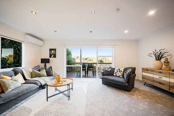 1/57b Woodlands Crescent, Browns Bay, North Shore City
