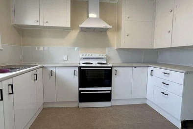 5 bedrooms house in central  Northcote