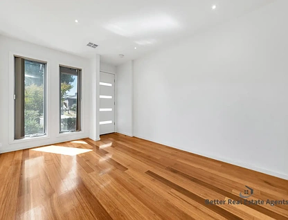1/23 Springleaf Road, Tarneit, VIC 3029, 3房, 2浴, House