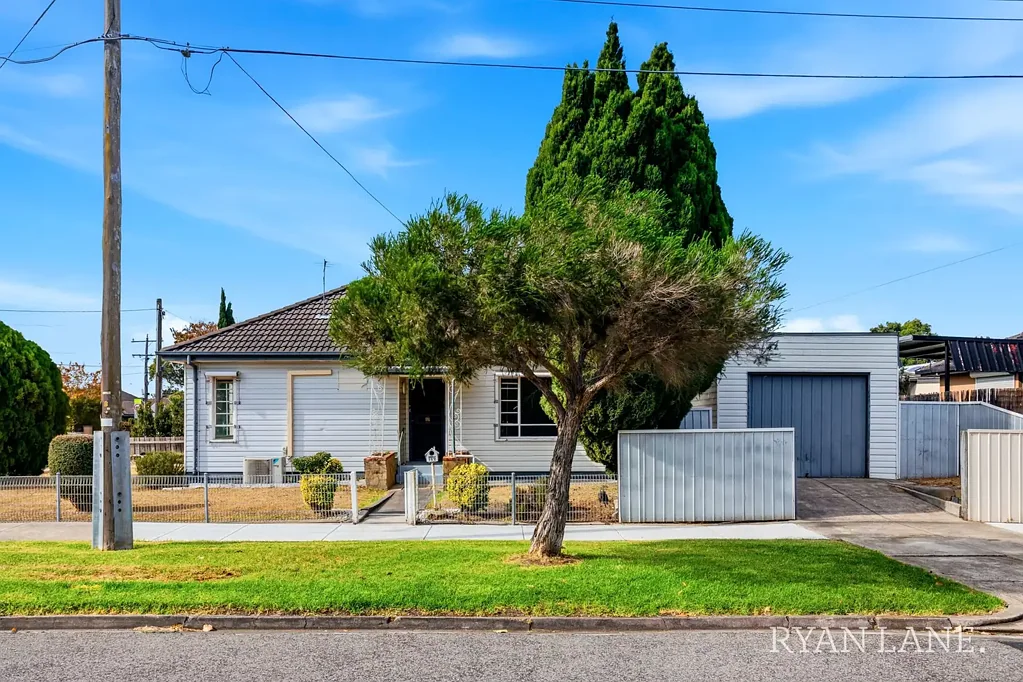 182 Civic Parade, Altona, VIC 3018