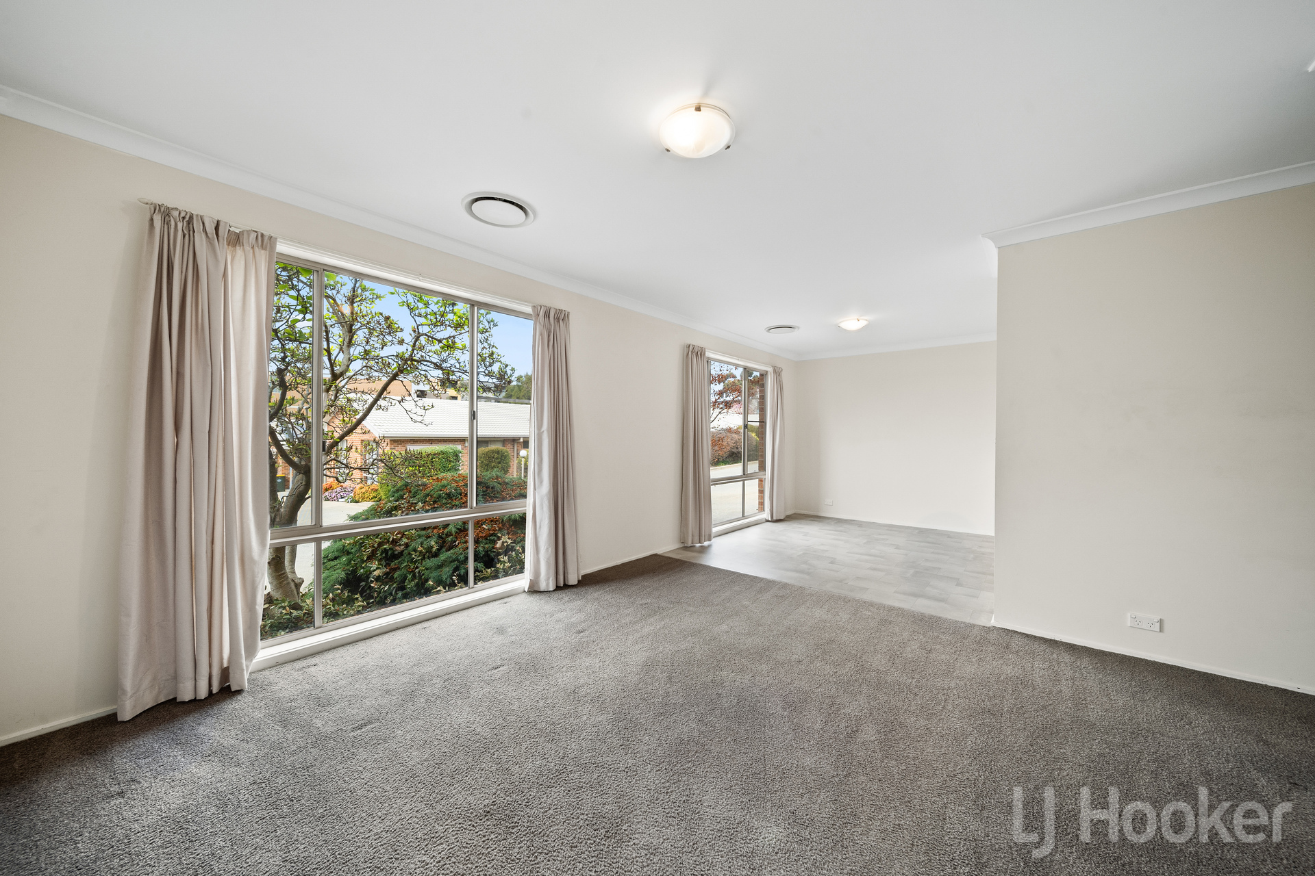 UNIT 11 37-43 DERRIMA RD, QUEANBEYAN NSW 2620, 0 कमरे, 0 बाथरूम, Townhouse