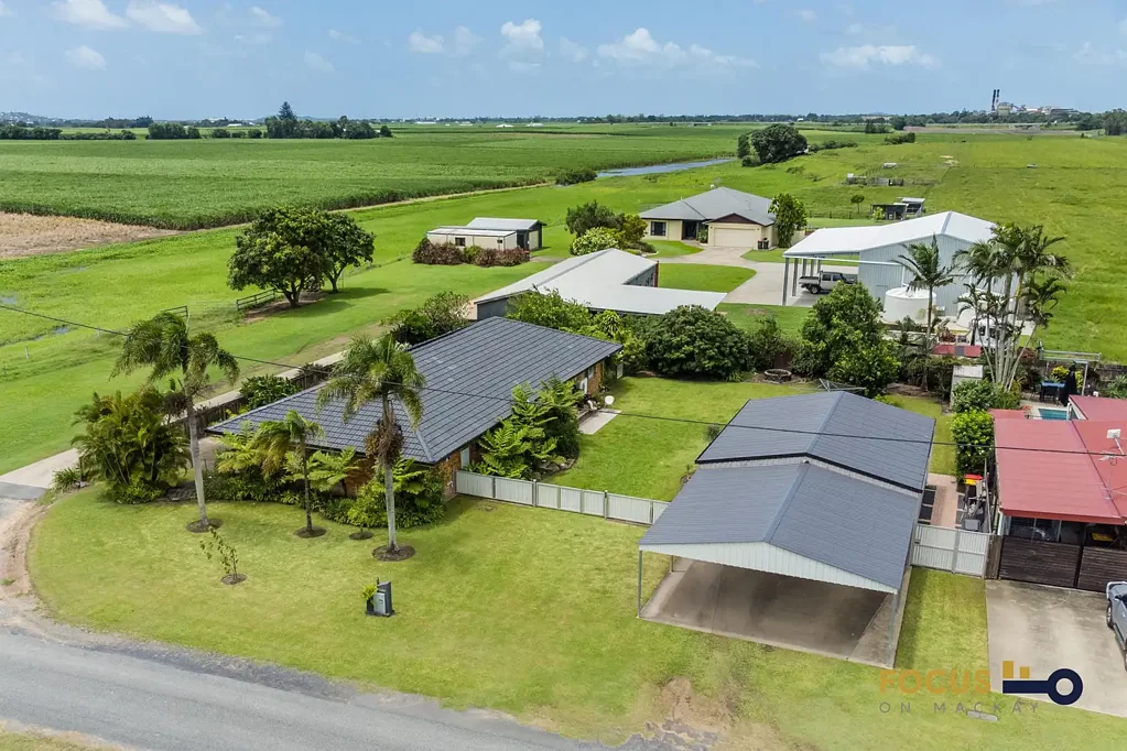 Te Kowai 4房  A Rare Quarter-Acre Lifestyle Property with Space, Views & Privacy