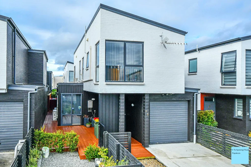 13 Te Aparangi Road, Papakura, Auckland