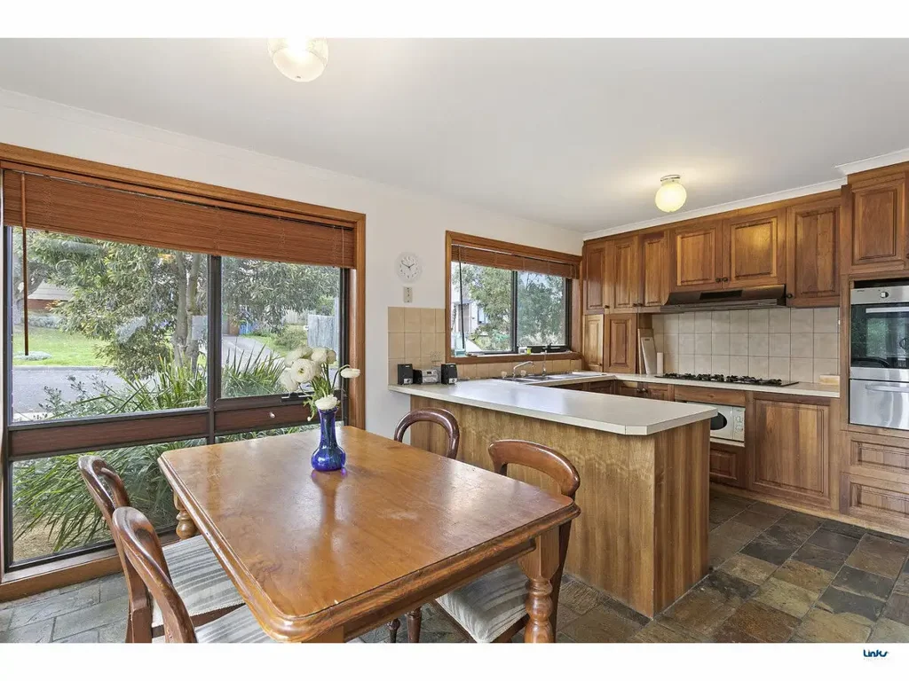 Jan Juc Beach House Charmer