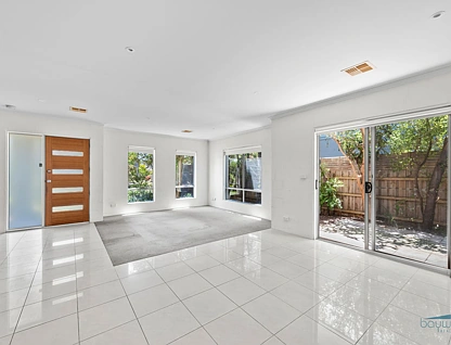 1/60 Orwil Street, Frankston, Mornington Peninsula, 3 Kuwarto, 2 Banyo, Townhouse