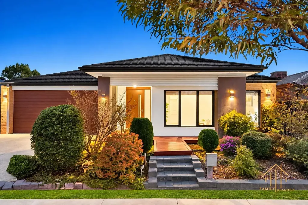 Cranbourne West 4બેડરૂમ Spacious Family Living with Two Massive Living Areas & Double Kitchen