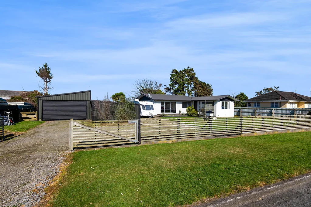 Eltham 3Kwarto Modern Living Meets Rural Charm