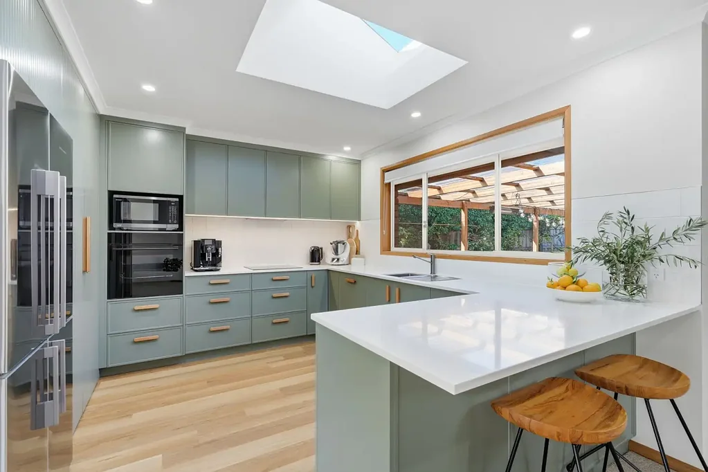 Lindisfarne 4房  Comfortable Living with Remarkable Renovations