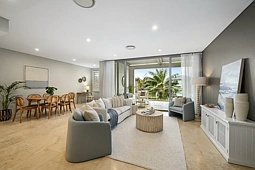 4/25-31 Darley Street East, Mona Vale