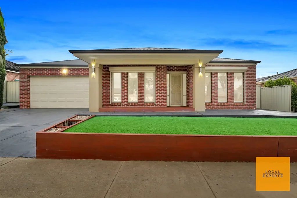 11 Kilmore Street, Brookfield, VIC 3338
