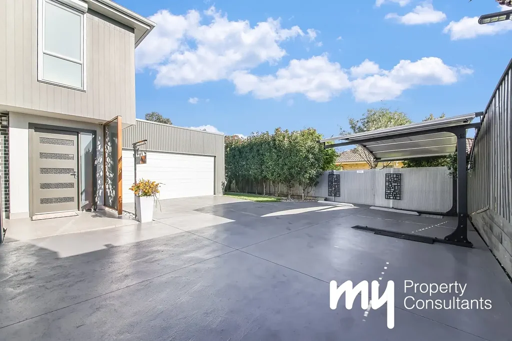 Gledswood Hills 4कमरा Crafted to Perfection - Exclusive Privacy On Expansive Premier Block With Ample Off Street Parking