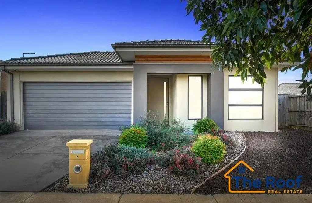 !! Spacious Family Home for rent in Weir Views !!
