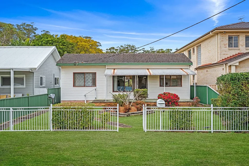 Umina Beach 2ਬੈੱਡਰੂਮ Potential Plus in South Umina