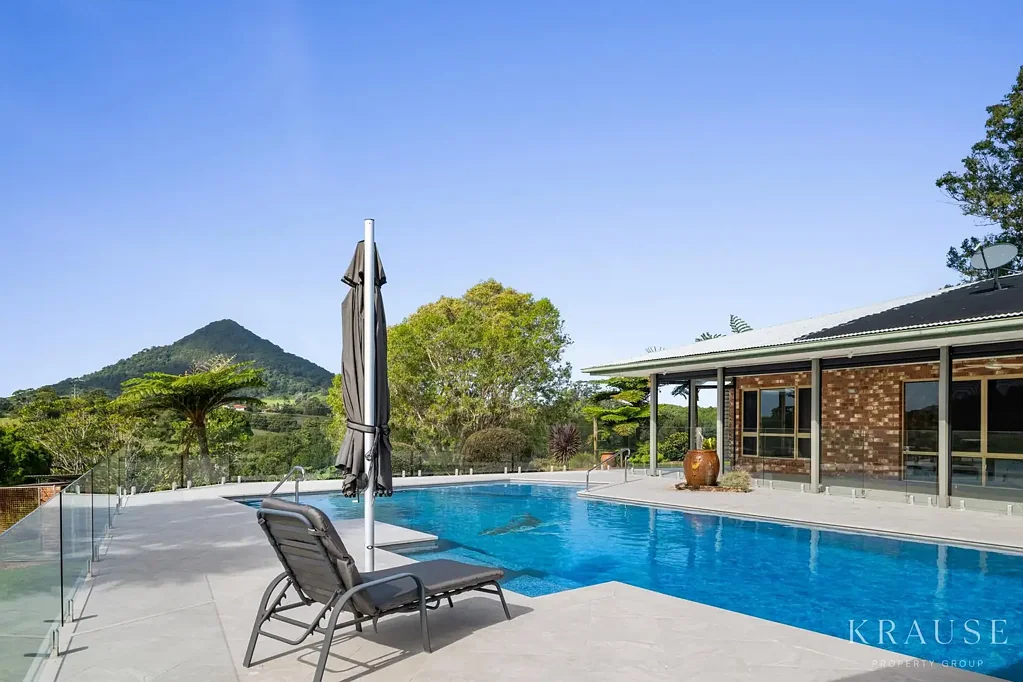 Cooroy Mountain 6房  Winoa, A Rare Hinterland Estate of Scale, Privacy and Possibility