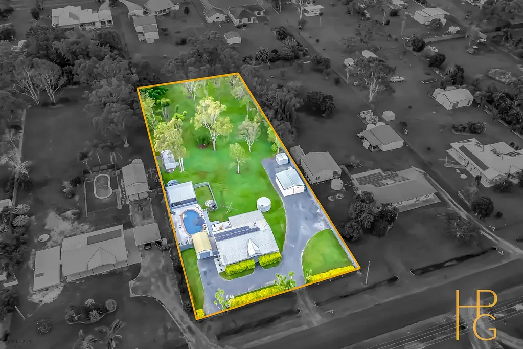 14 Park Estate Drive, Branyan, QLD 4670
