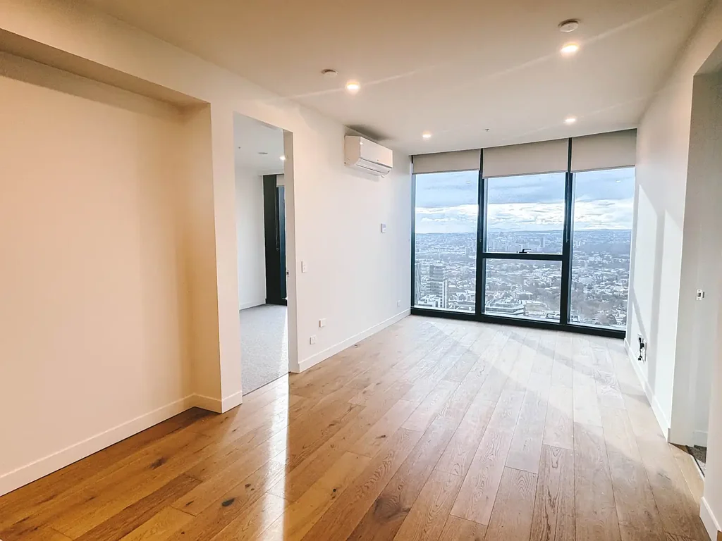 Spectacular Park Views I Luxurious Two-Bedroom Residence at Aspire Melbourne