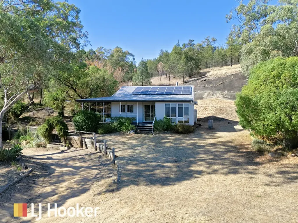 457 Moonbi Gap Road, Moore Creek, NSW 2340