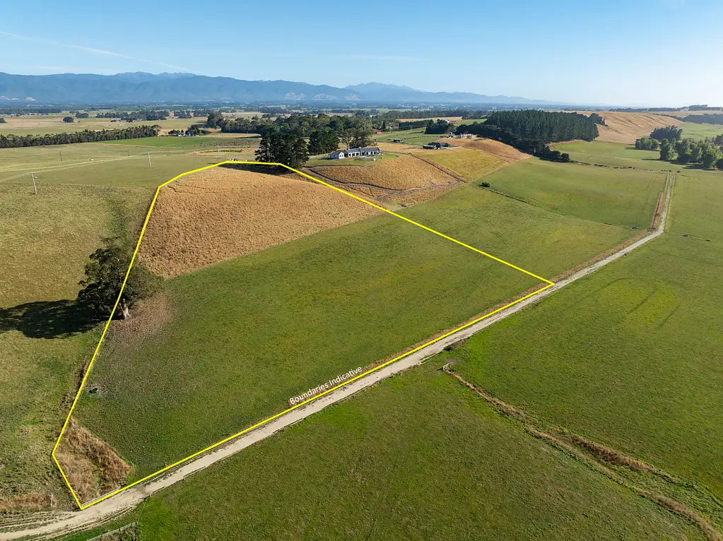 Featherston Location, Location and unparalleled views