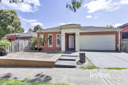 8 Jakes Road, Keysborough