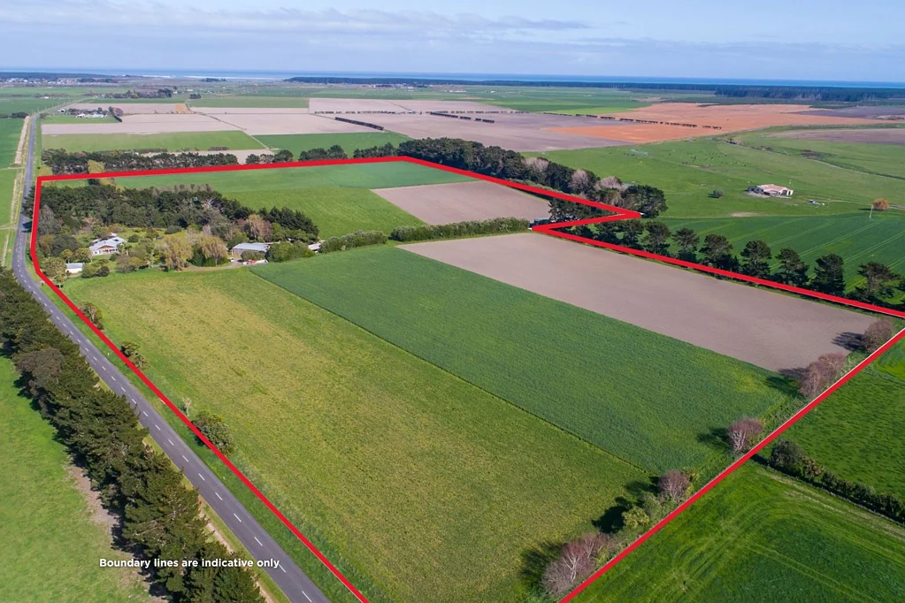 Bulls Versatile rural property with charming home