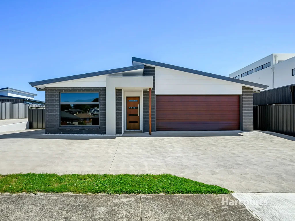1/19 Bowman Drive, Penguin, TAS 7316