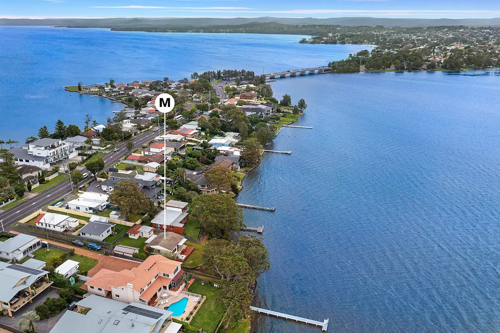 Toukley 2 Bedroom Absolute waterfront home plus studio on 1,126sqm block
