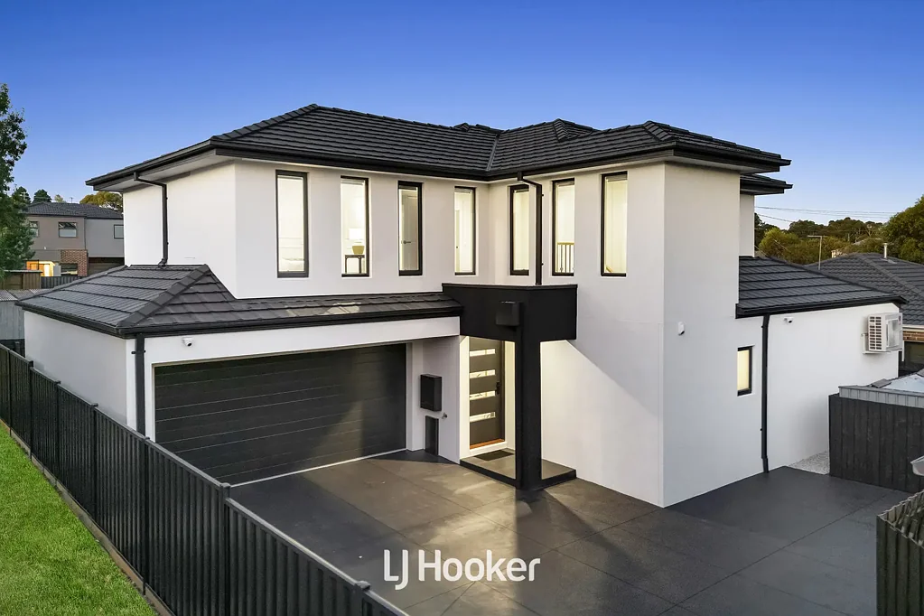 2/90 Paperbark Street, Doveton, VIC 3177
