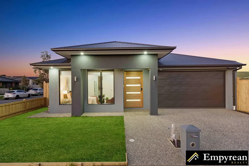 Beveridge 5ਬੈੱਡਰੂਮ Architectural Brilliance Meets Everyday Luxury- 29 sq- 5 bedroom- Double Master- Dual Kitchen- 3M Ceilings