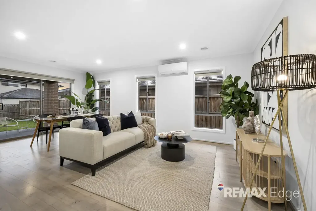 Contemporary Family Living in Wyndham Vale