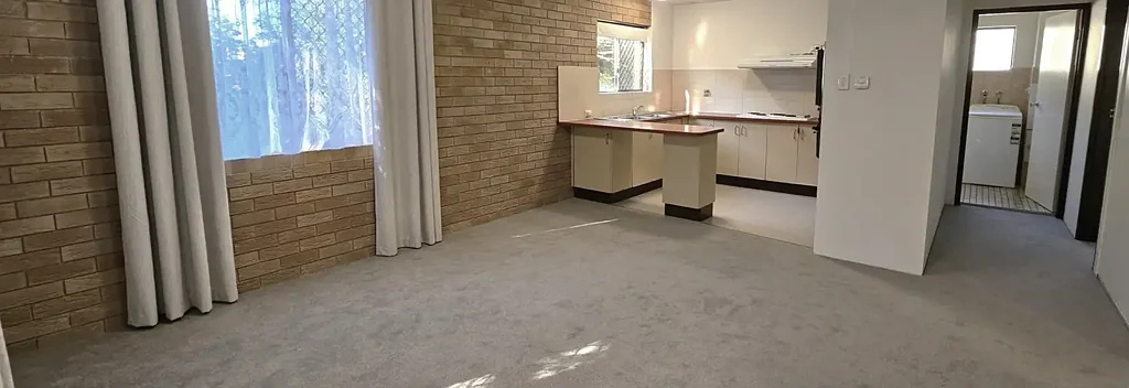 Water included-Prime location