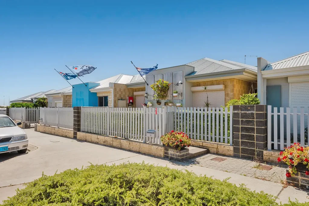 28 Winderie Road, Golden Bay, WA 6174
