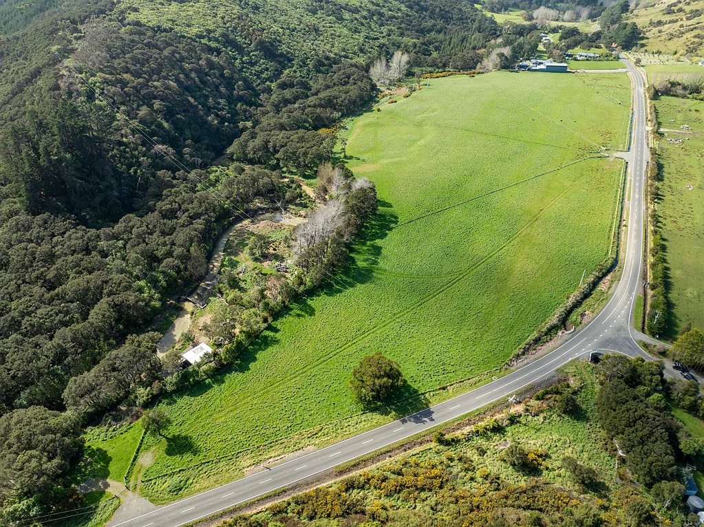 Castlepoint Titled Lifestyle Blocks with a Stunning Aspect