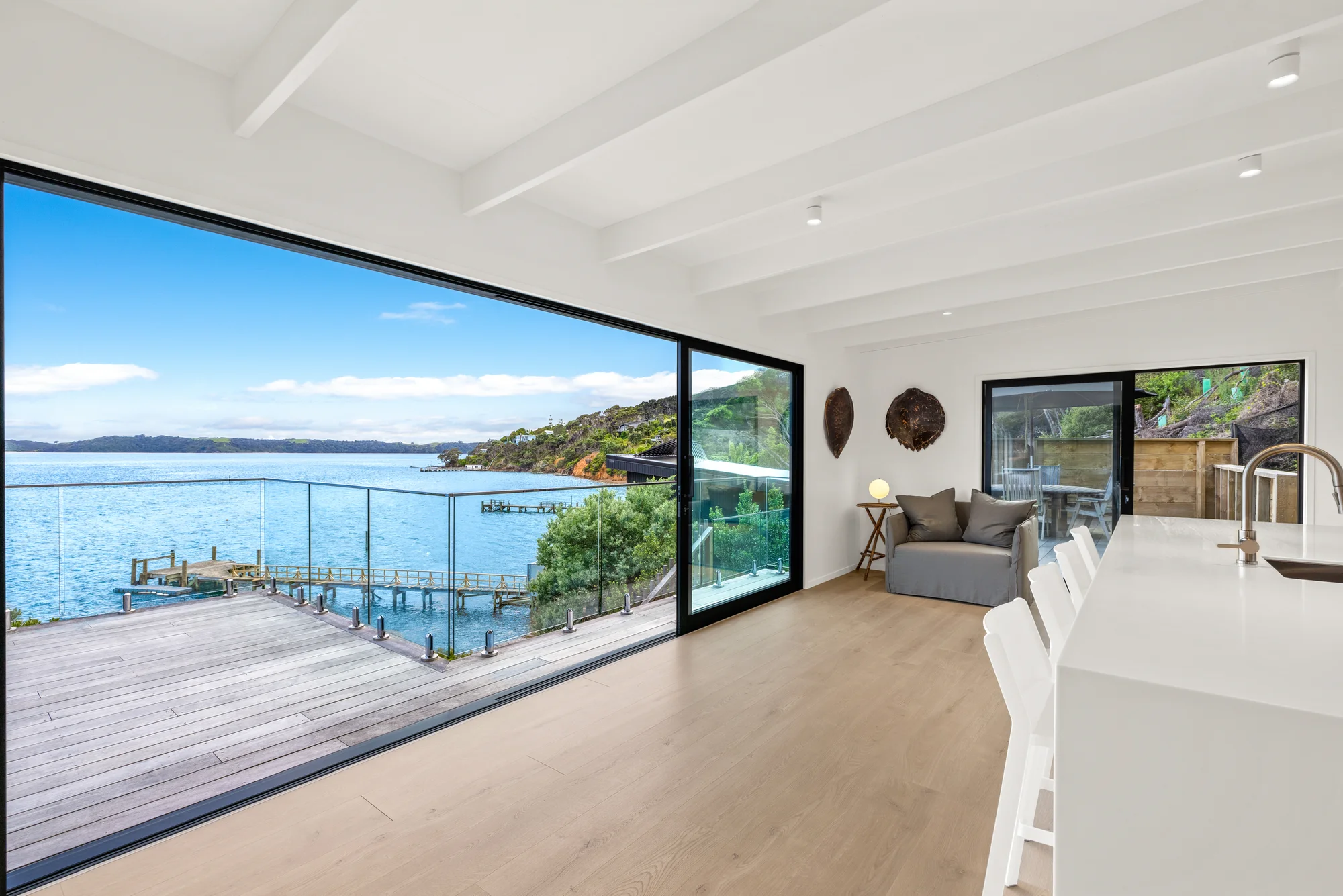 Kawau Island 5બેડરૂમ Private Waterfront. Endless Views...