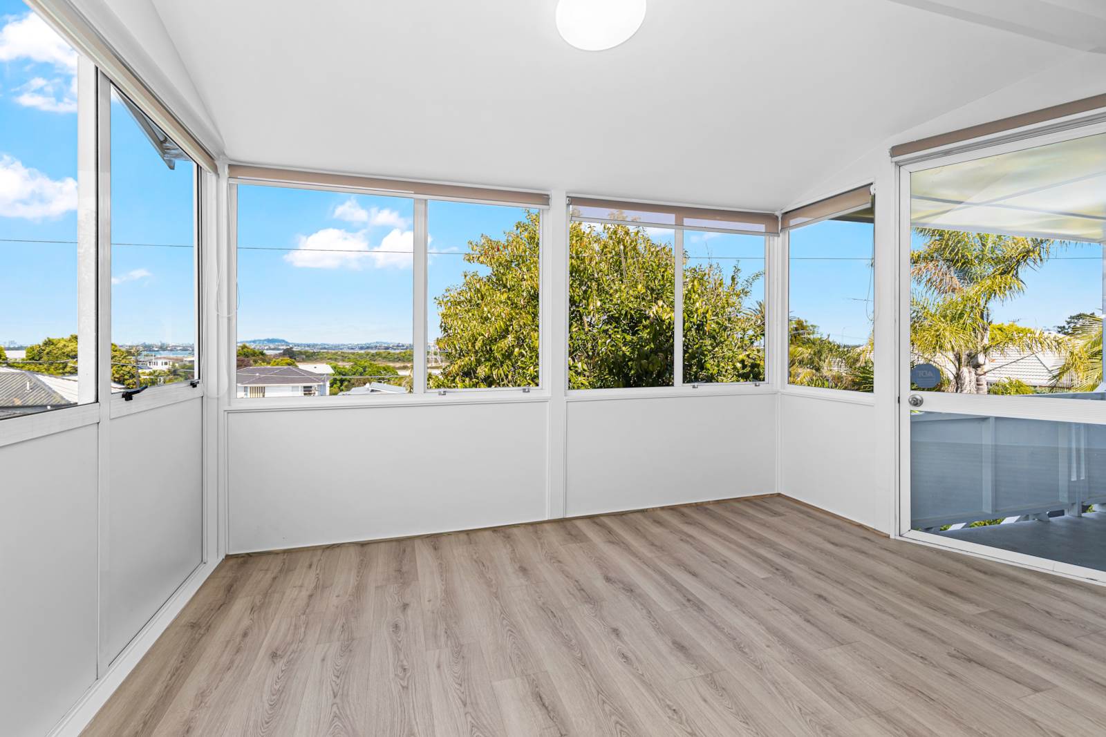 22 Bridge Avenue, Te Atatu South, Auckland - Waitakere, 5房, 2浴, House