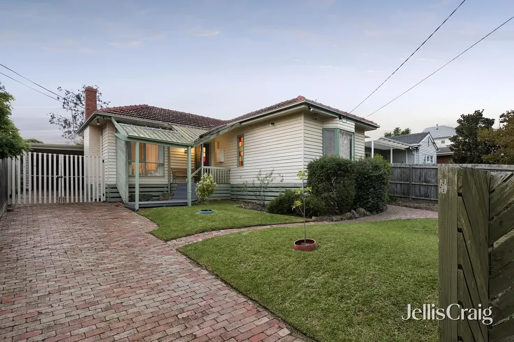 13 Vasey Street, Bentleigh East, VIC 3165