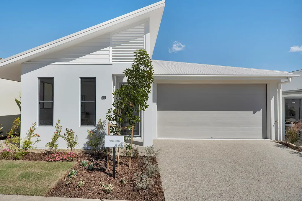 Forest Glen 2ਬੈੱਡਰੂਮ The Mapleton - Move in ready!