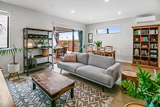 18 Porowha Road, Westgate, Westgate, Waitakere City