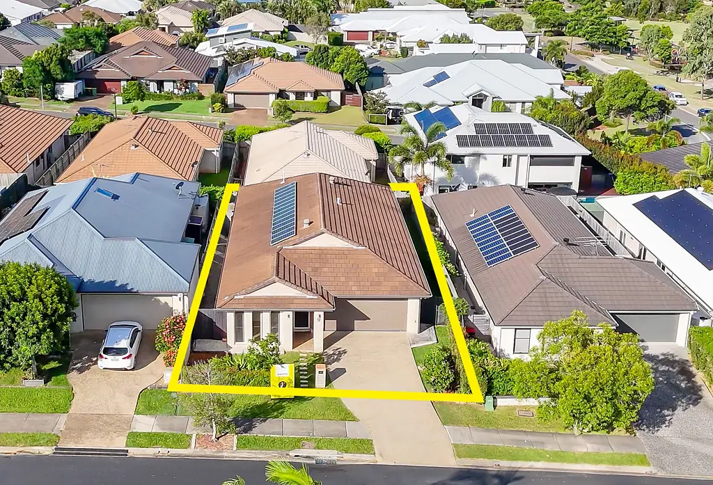 9 Caspian Parade, Warner, QLD 4500