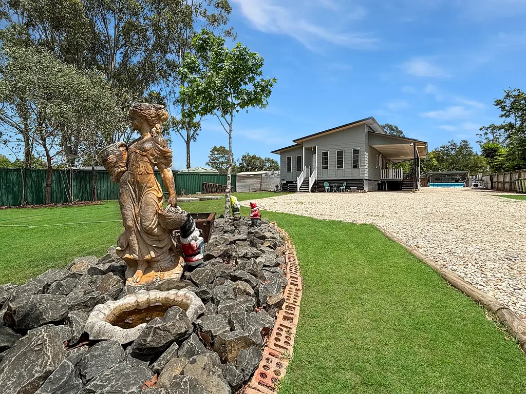 Calvert 3chambre COUNRTY CHARM MEETS MODERN LIVING