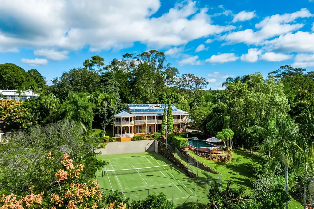 Terranora 5ห้องนอน WHERE COAST MEETS COUNTRY - A STUNNING COUNTRY MANOR WITH DUE NORTH COASTAL VIEWS
